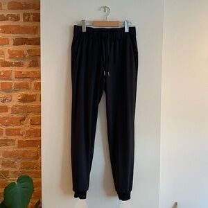Lululemon Mid-Rise Women’s Joggers Size 4